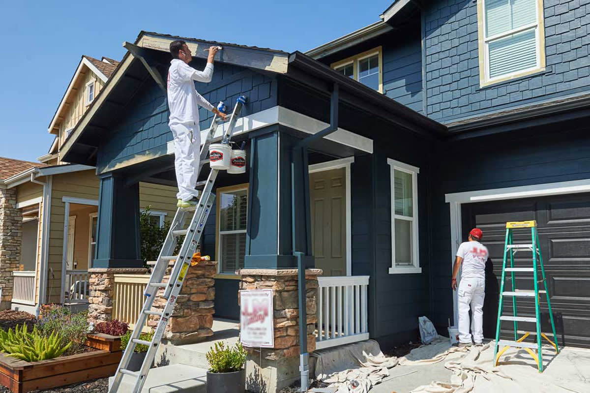Exterior house painting services